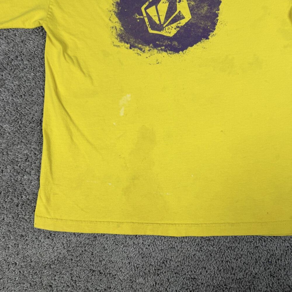 VTG Volcom Shirt Mens L Yellow Stone Logo Skateboarding Neck Cotton Regular Fit - Picture 3 of 15